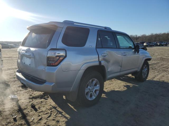 2015 TOYOTA 4RUNNER SR - JTEZU5JR0F5104694