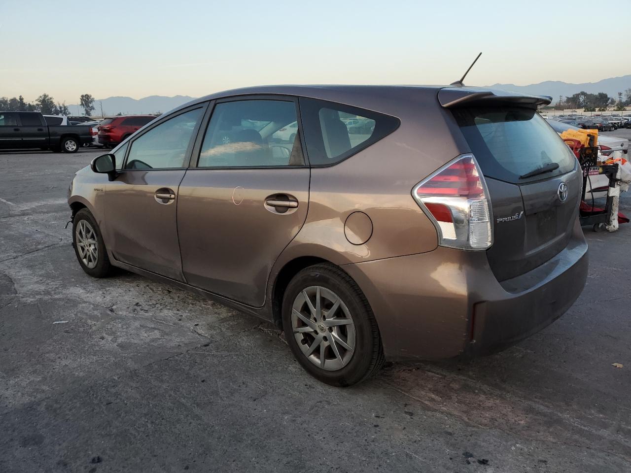 Lot #3044506777 2016 TOYOTA PRIUS V