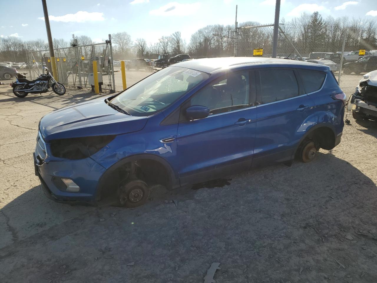  Salvage Ford Escape