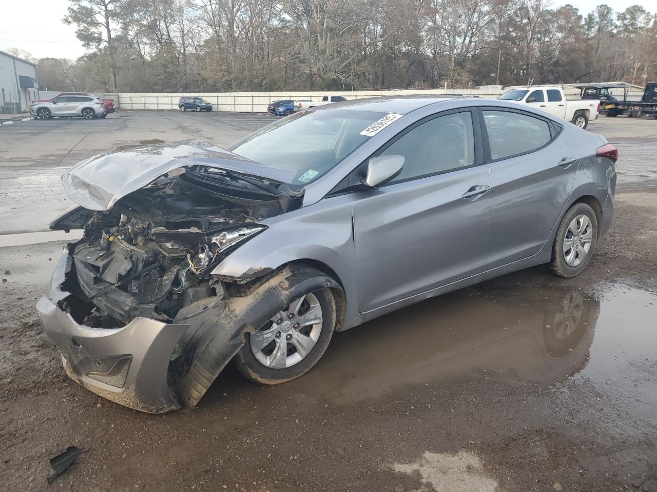 HYUNDAI ELANTRA SE