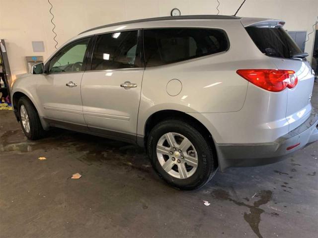 CHEVROLET TRAVERSE L 2010 silver 4dr spor gas 1GNLRGED9AS121517 photo #4