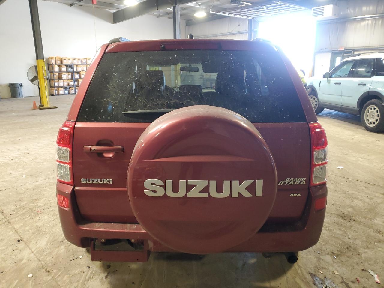 Lot #3052609162 2007 SUZUKI GRAND VITA