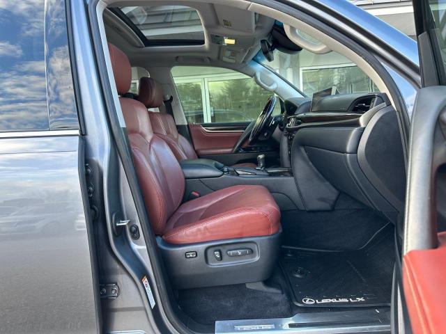 2017 LEXUS LX 570 JTJHY7AX2H4237655