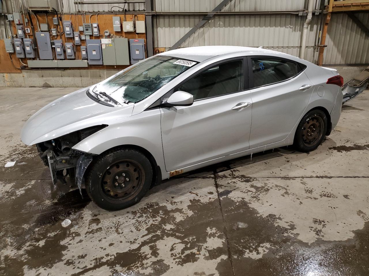 HYUNDAI ELANTRA SE