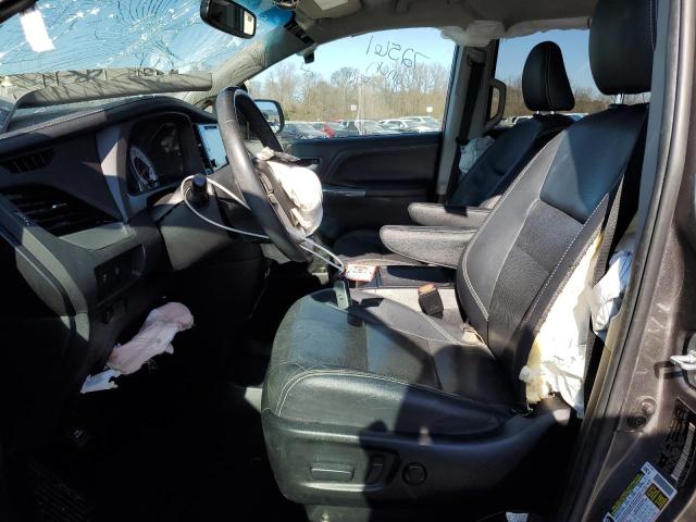 2017 TOYOTA SIENNA SE 5TDXZ3DC9HS840443