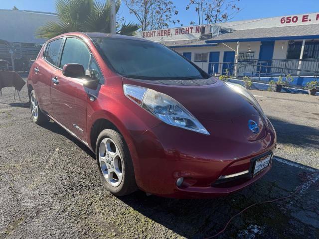 NISSAN LEAF SV 2011 red hatchbac electric JN1AZ0CP4BT000865 photo #1