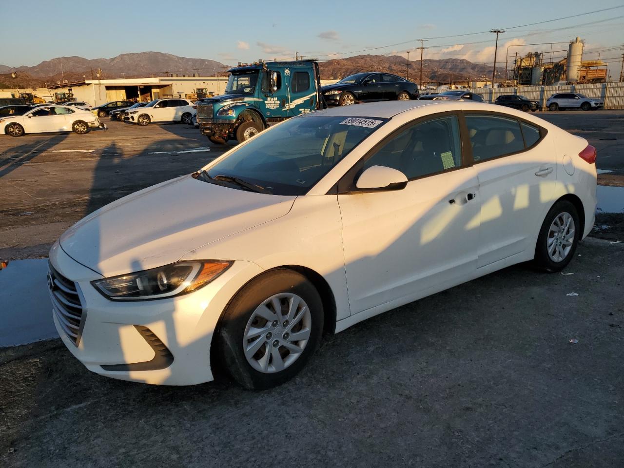  Salvage Hyundai ELANTRA