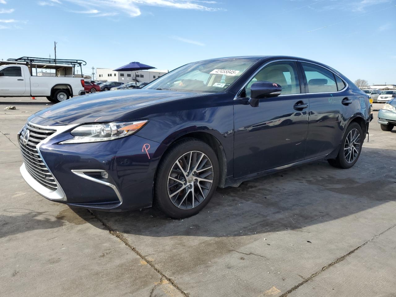  Salvage Lexus Es