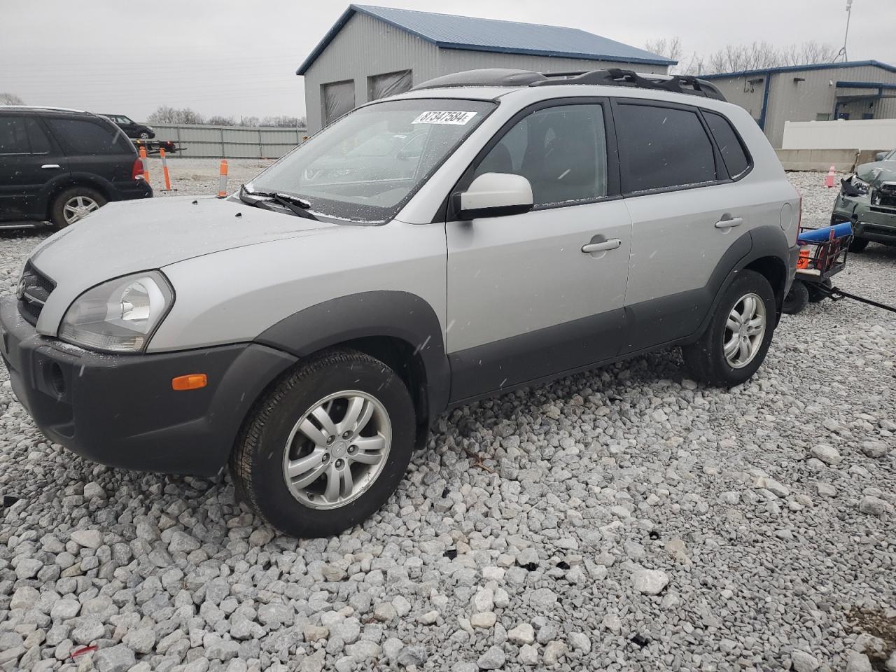  Salvage Hyundai TUCSON