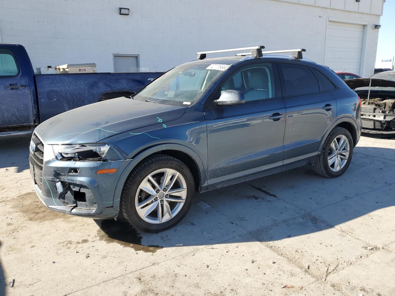  Salvage Audi Q3