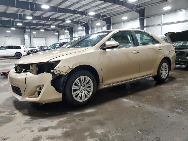 TOYOTA CAMRY BASE