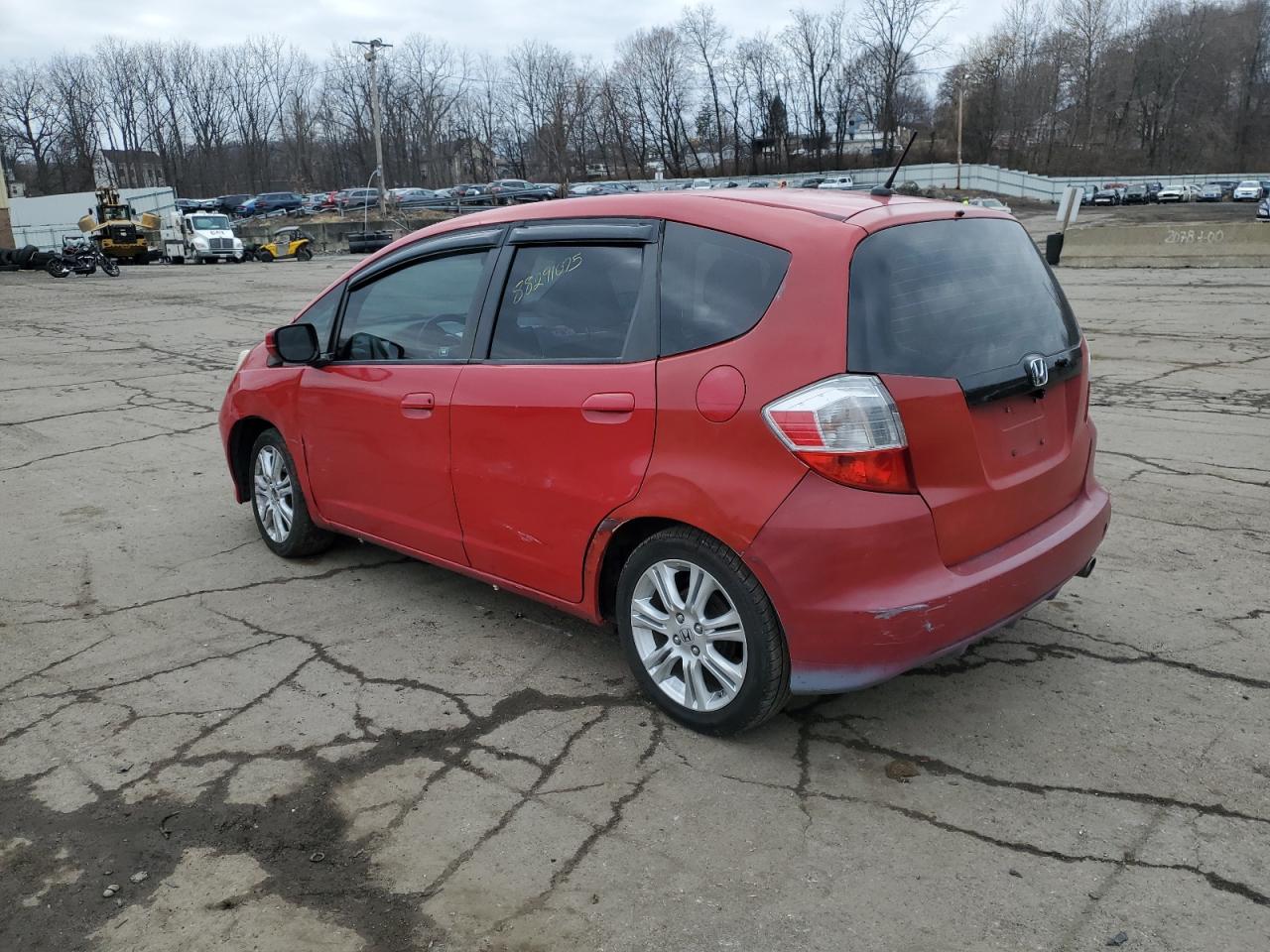 Lot #3055102984 2011 HONDA FIT SPORT