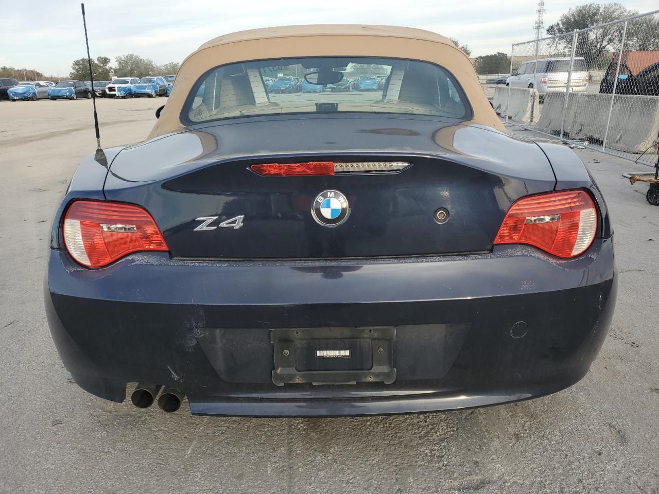 Lot #3048296721 2006 BMW Z4 3.0