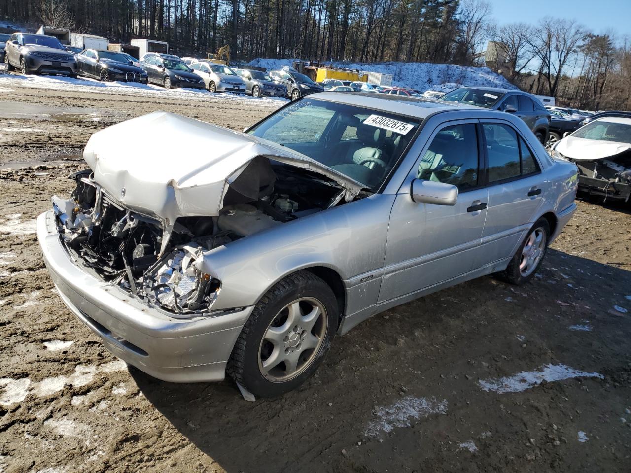  Salvage Mercedes-Benz C-Class