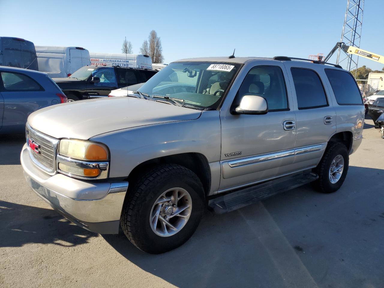  Salvage GMC Yukon