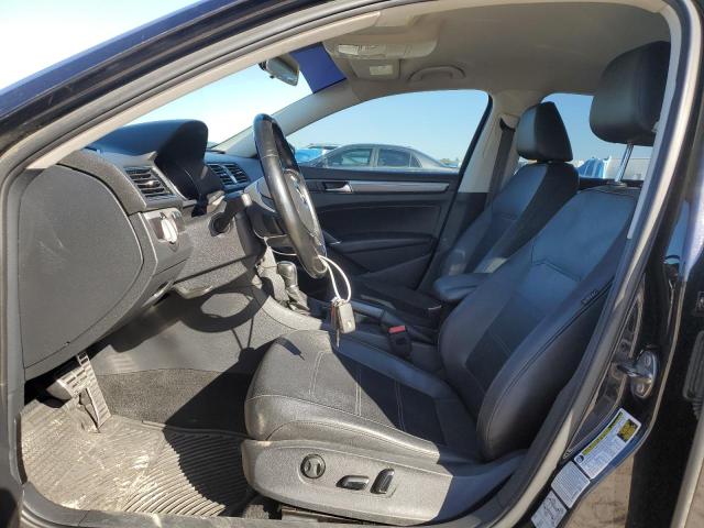 2017 VOLKSWAGEN PASSAT R-L - 1VWDT7A35HC033948