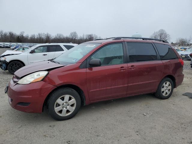 TOYOTA SIENNA CE