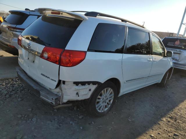 TOYOTA SIENNA XLE 2010 white  gas 5TDYK4CC6AS313756 photo #4