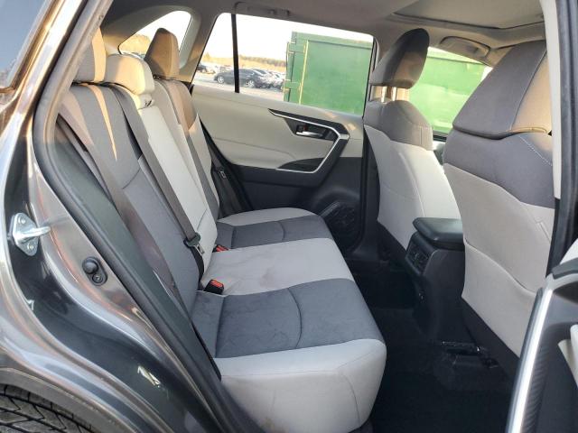 2019 TOYOTA RAV4 XLE - JTMW1RFV2KD013004