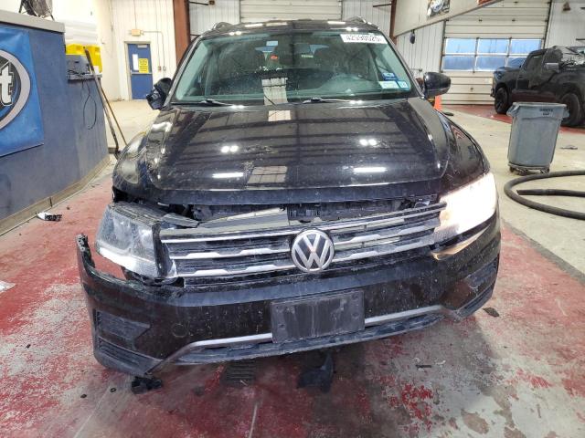 2018 VOLKSWAGEN TIGUAN S 3VV0B7AX7JM158351