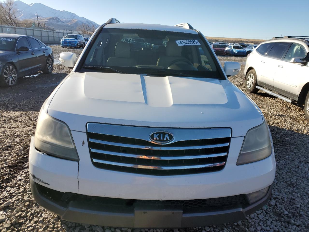 Lot #3054018528 2009 KIA BORREGO LX