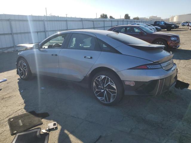 HYUNDAI IONIQ 6 SE 2023 silver  electric KMHM34AC1PA019746 photo #3