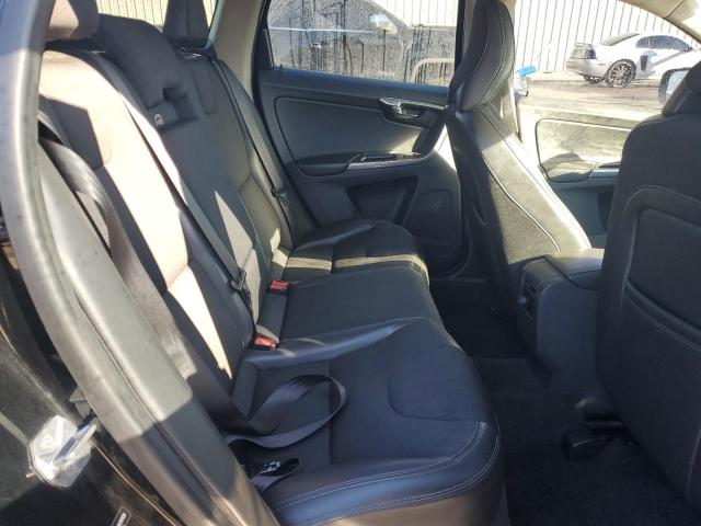 2016 VOLVO XC60 T5 - YV440MDJ2G2917836