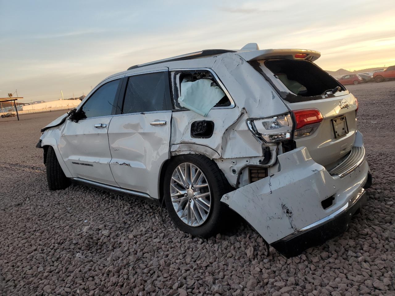 JEEP GRAND CHEROKEE SUMMIT