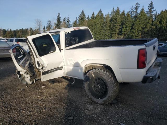 CHEVROLET SILVERADO 2003 white  diesel 1GCHK29143E359489 photo #3