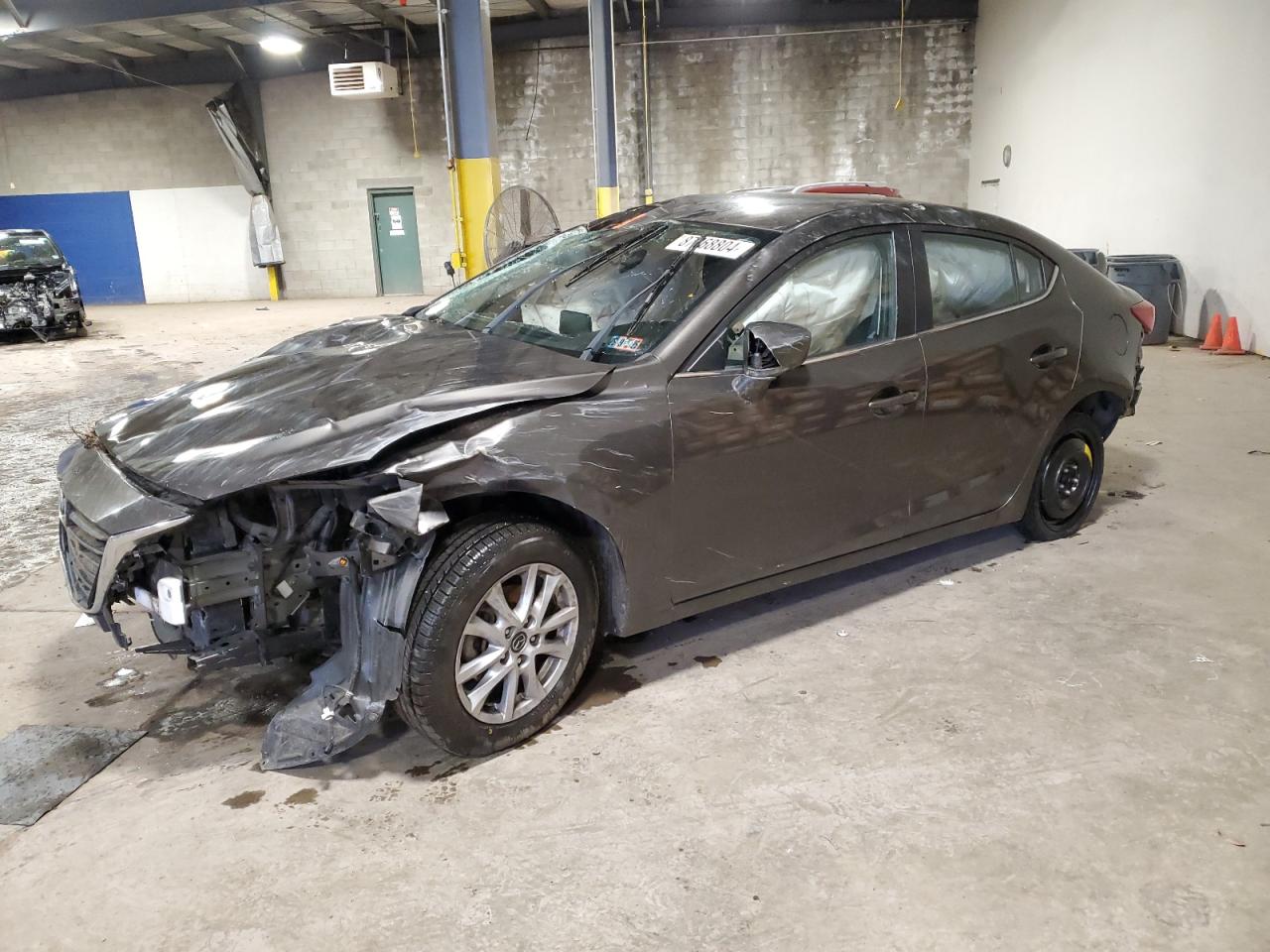  Salvage Mazda 3