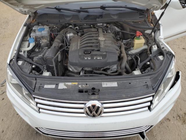 2017 VOLKSWAGEN TOUAREG WO WVGRF7BP8HD005035