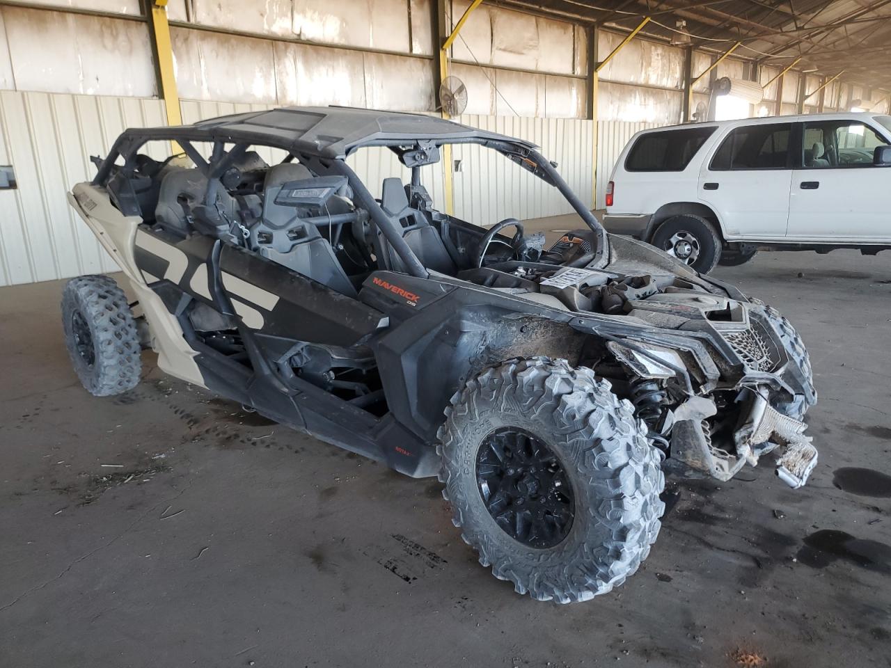  Salvage Can-Am Maverick X