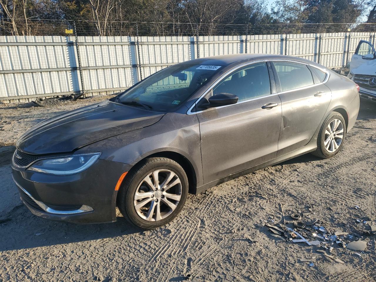  Salvage Chrysler 200