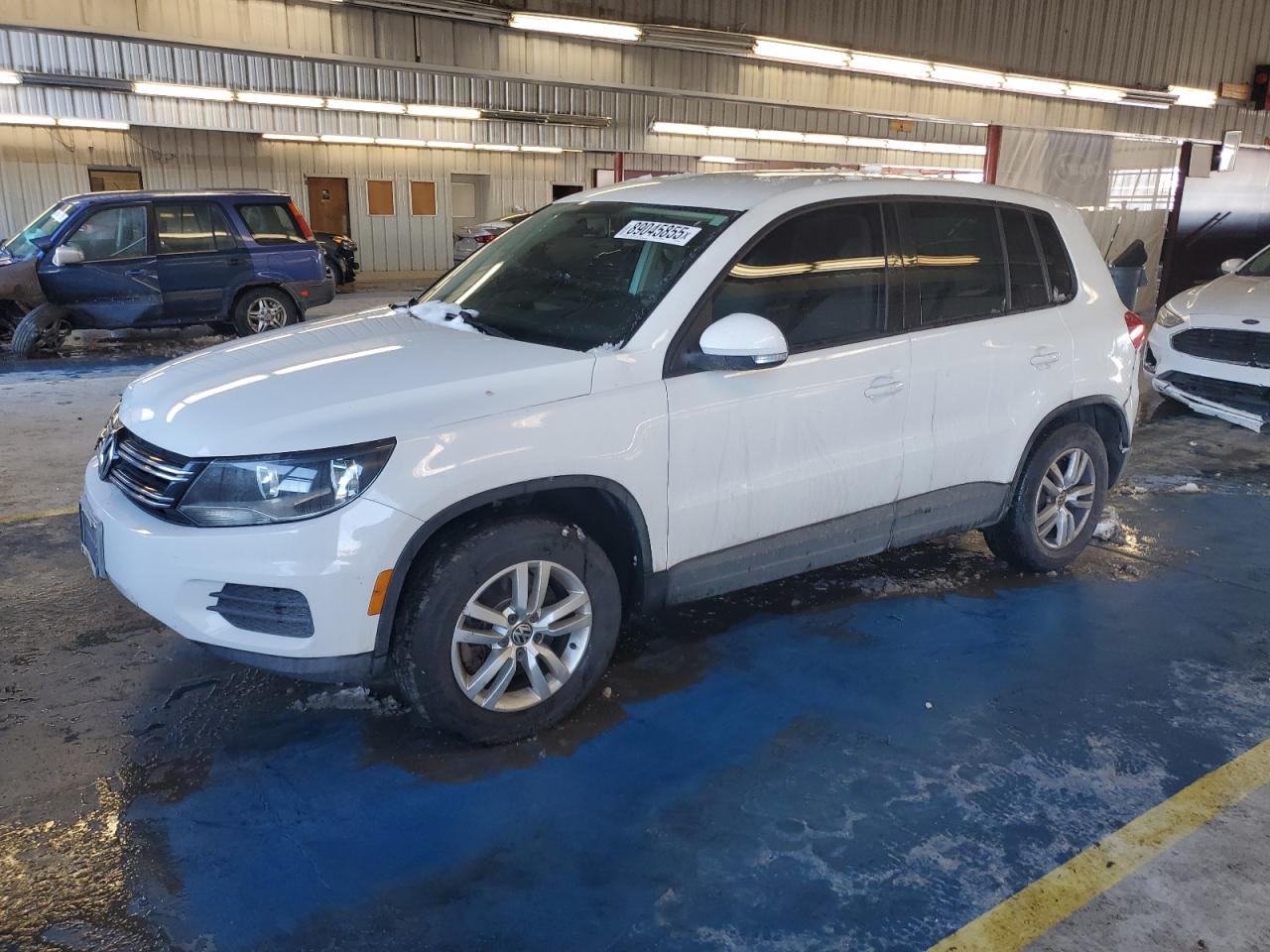  Salvage Volkswagen Tiguan