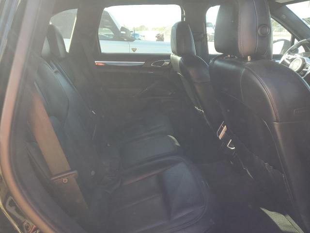 2016 PORSCHE CAYENNE S WP1AB2A28GLA93772