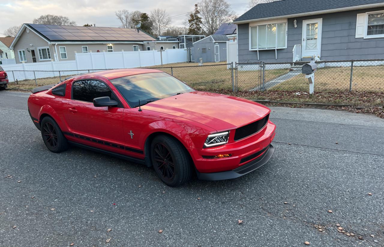  Salvage Ford Mustang