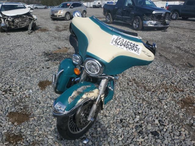 2009 HARLEY-DAVIDSON FLHTCU - 1HD1FC4139Y648324