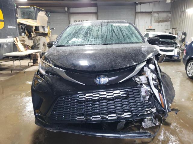 2021 TOYOTA SIENNA XSE - 5TDXRKEC0MS056624