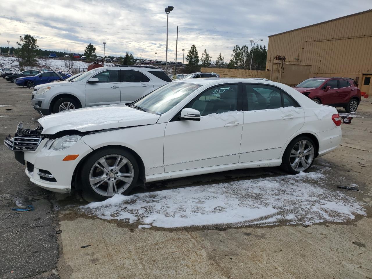  Salvage Mercedes-Benz E-Class