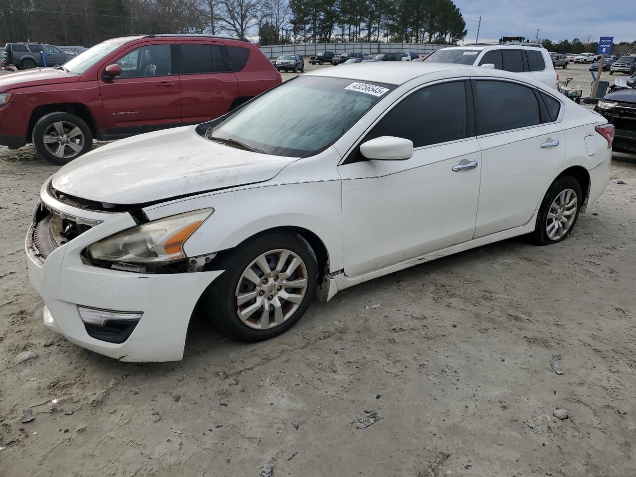  Salvage Nissan Altima