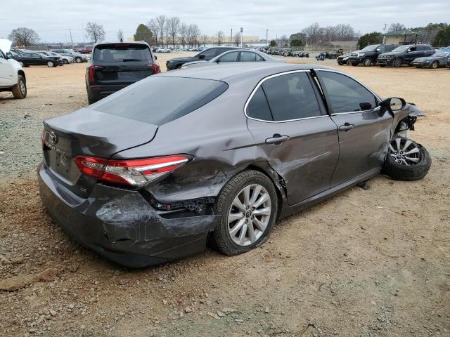 2018 TOYOTA CAMRY L - 4T1B11HK0JU631581