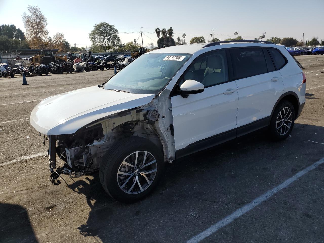  Salvage Volkswagen Tiguan