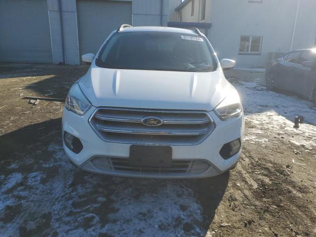 2017 FORD ESCAPE SE - 1FMCU0GD2HUC93832
