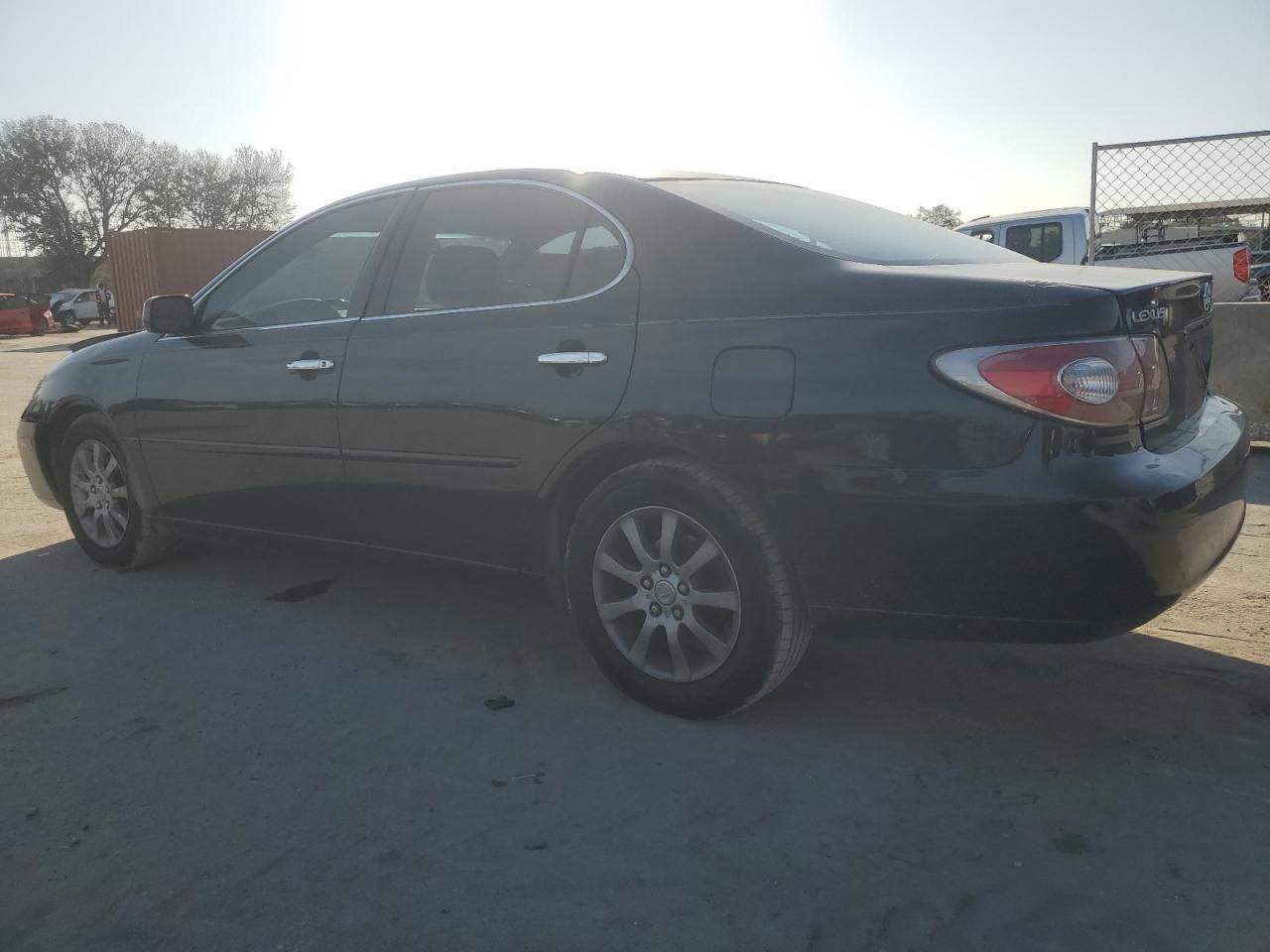 Lot #3048511970 2004 LEXUS ES 330