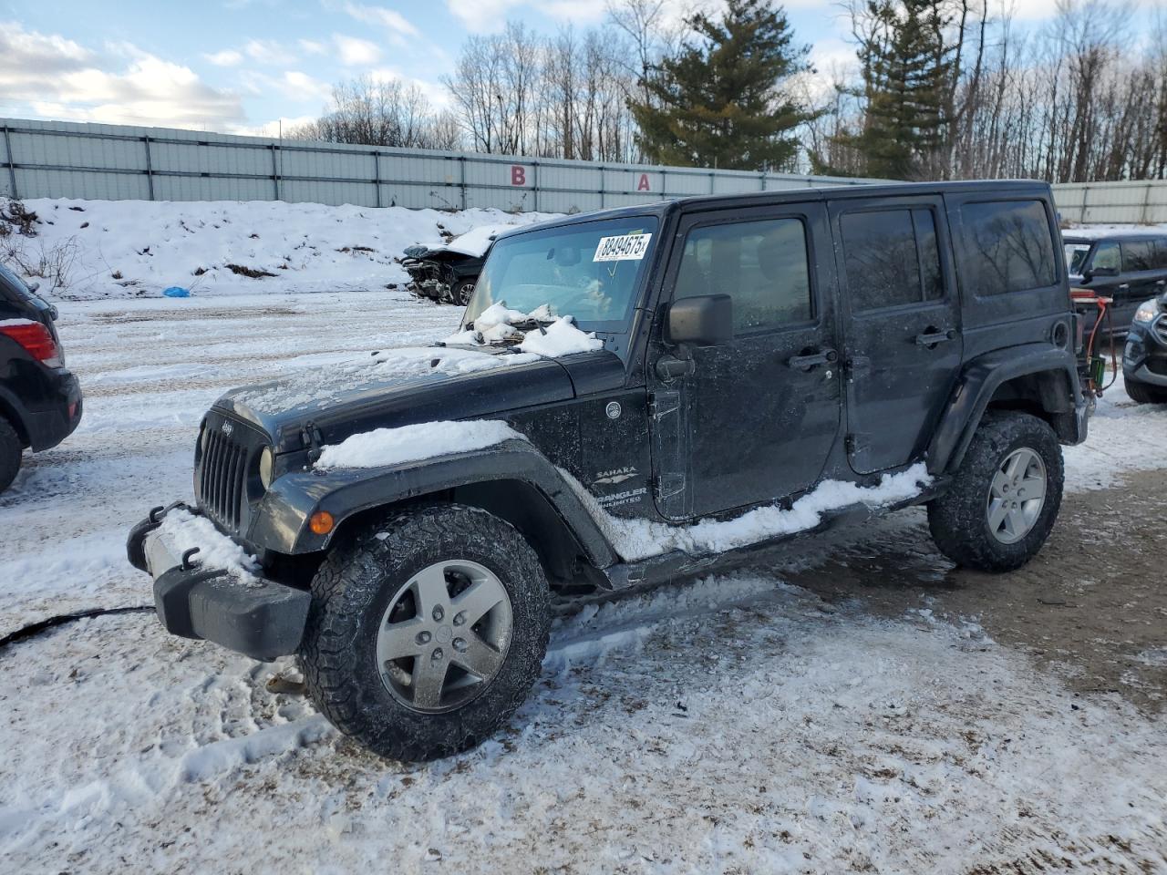  Salvage Jeep Wrangler