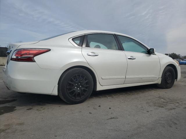 Vin: 1n4al3ap4fc111592, lot: 89355165, nissan altima 2.5 20153