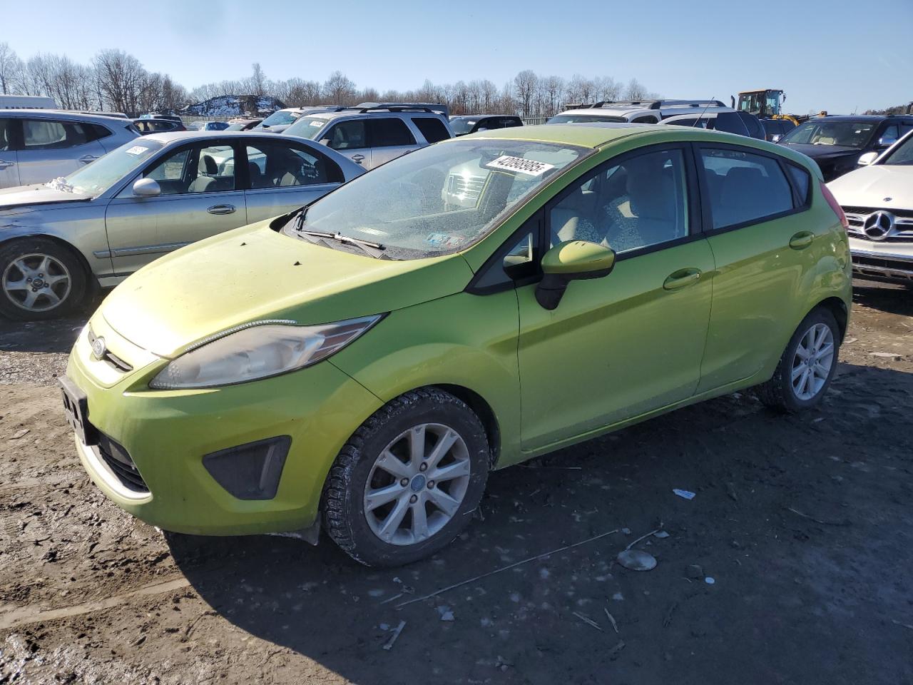  Salvage Ford Fiesta