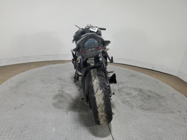 2009 YAMAHA YZFR6 JYARJ16E99A012048