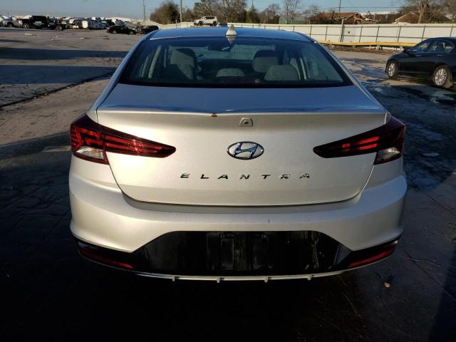 2019 HYUNDAI ELANTRA SE - 5NPD84LF7KH480576