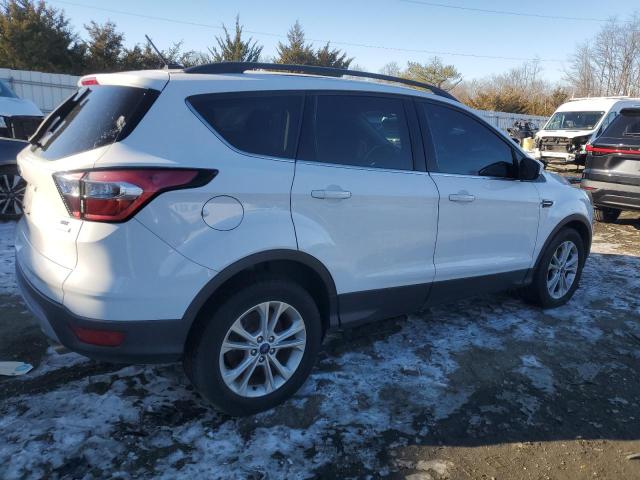 Vin: 1fmcu0gd2huc93832, lot: 83190784, ford escape se 20173